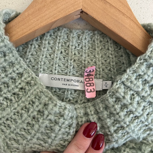 Contemporaine by Simon’s waffle high neck sweater- Size S - Picture 3 of 3